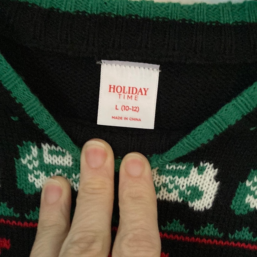 NWT Holiday time Christmas sweater kids size large 10/12 - Picture 2 of 7